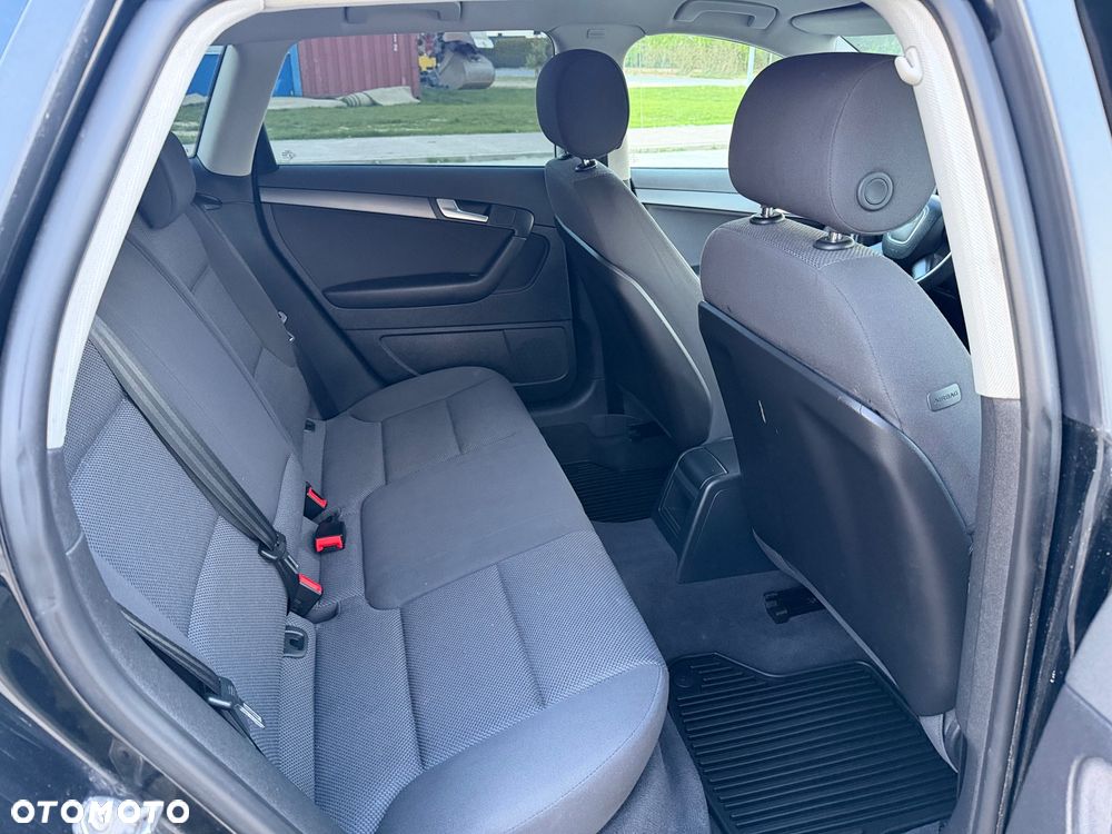 Audi A3 Sportback 1.4 TFSI Ambiente - 18