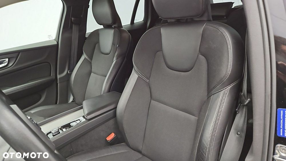 Volvo V60 Cross Country D4 AWD - 11