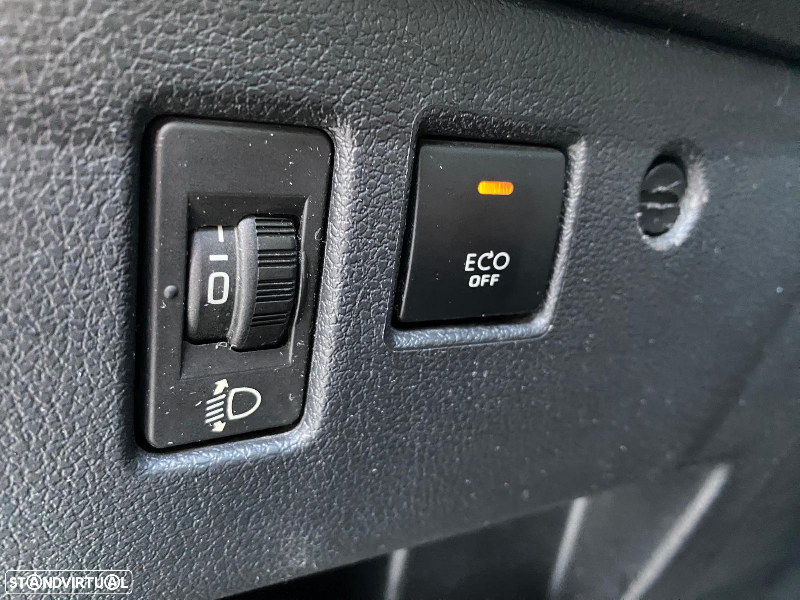 Peugeot 308 SW 1.6 HDi Sport CVM6 - 47