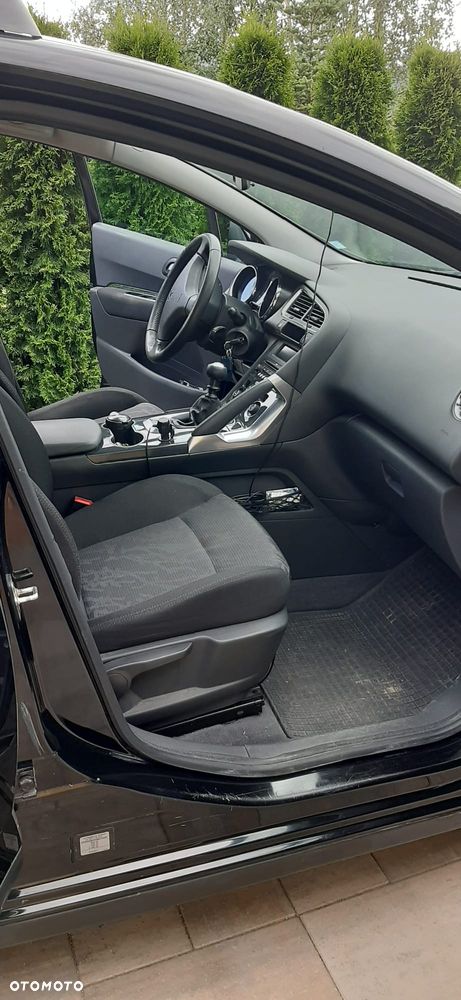 Peugeot 3008 1.6 HDi Trendy - 3