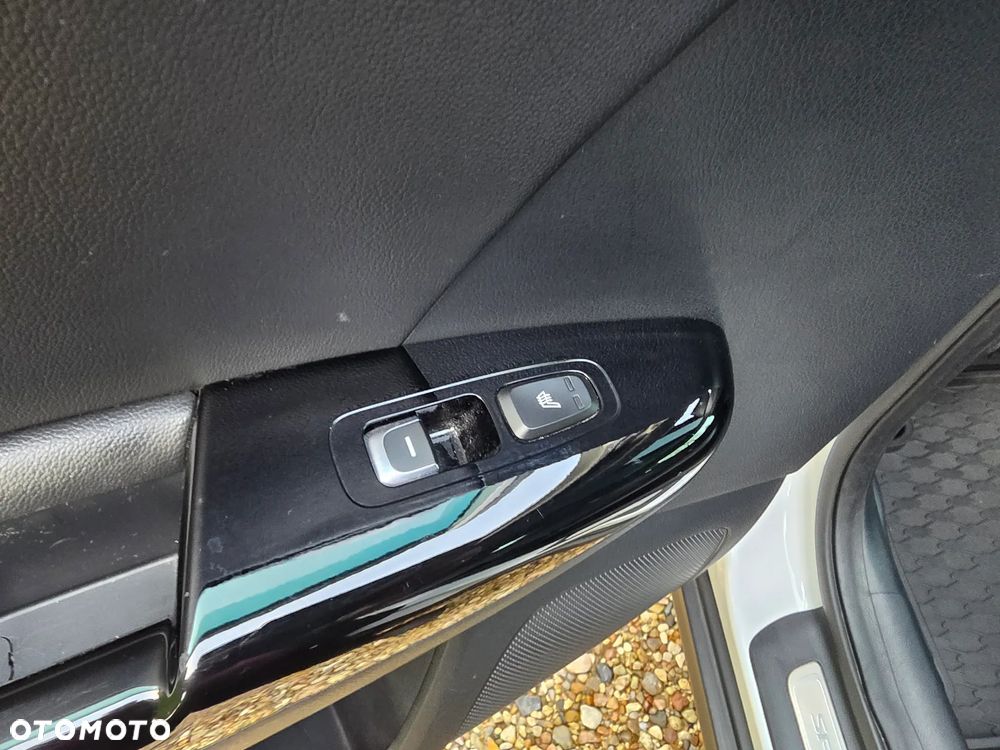 Kia Sportage 2.0 CRDI Business Line 4WD - 22