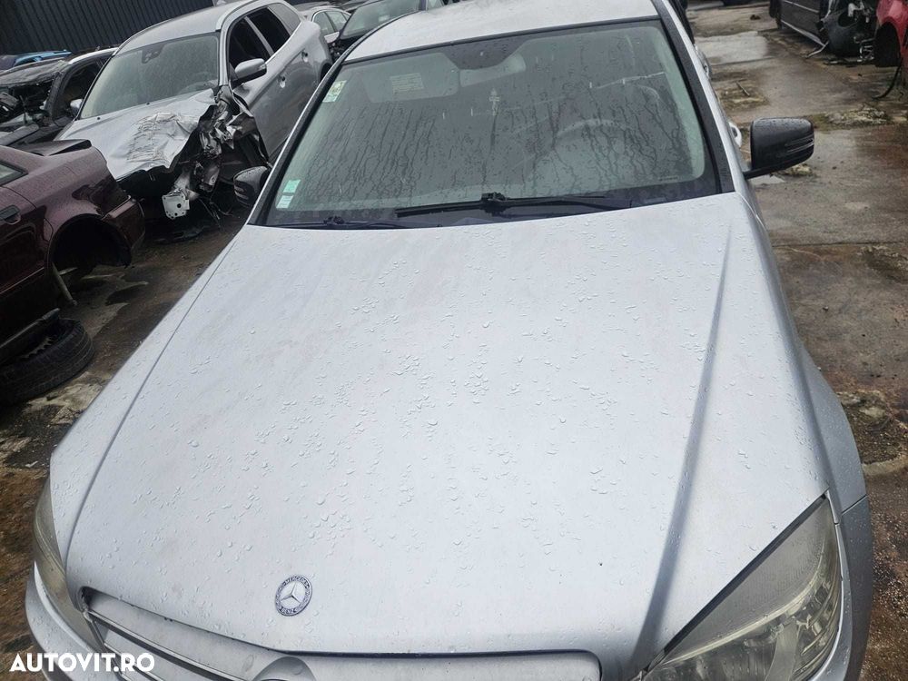 Capota motor Mercedes C-Class W204 2010 - 1