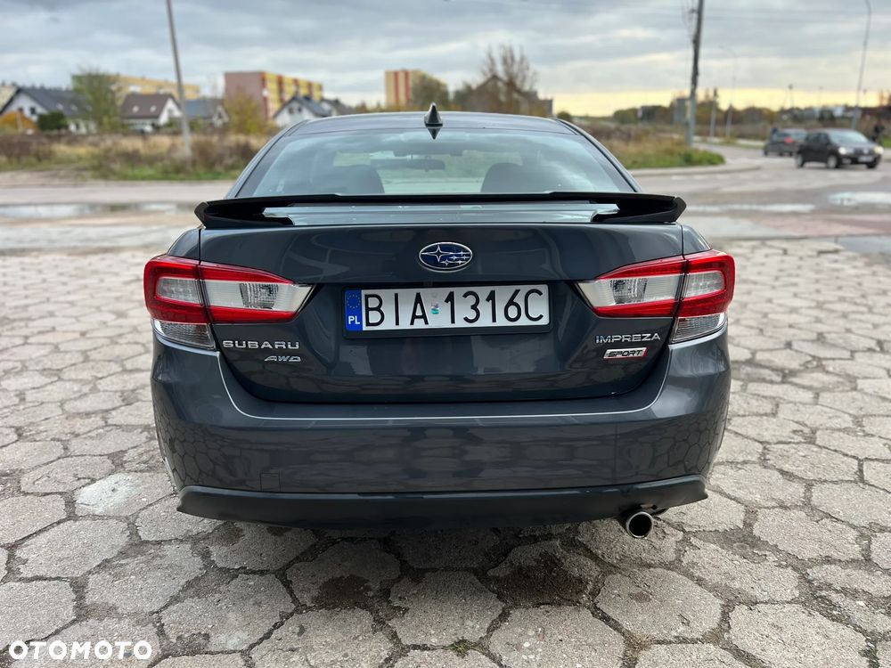 Subaru Impreza - 5