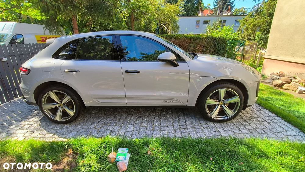 Porsche Macan T - 1