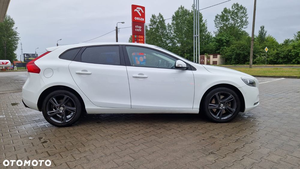 Volvo V40 D4 Summum - 2