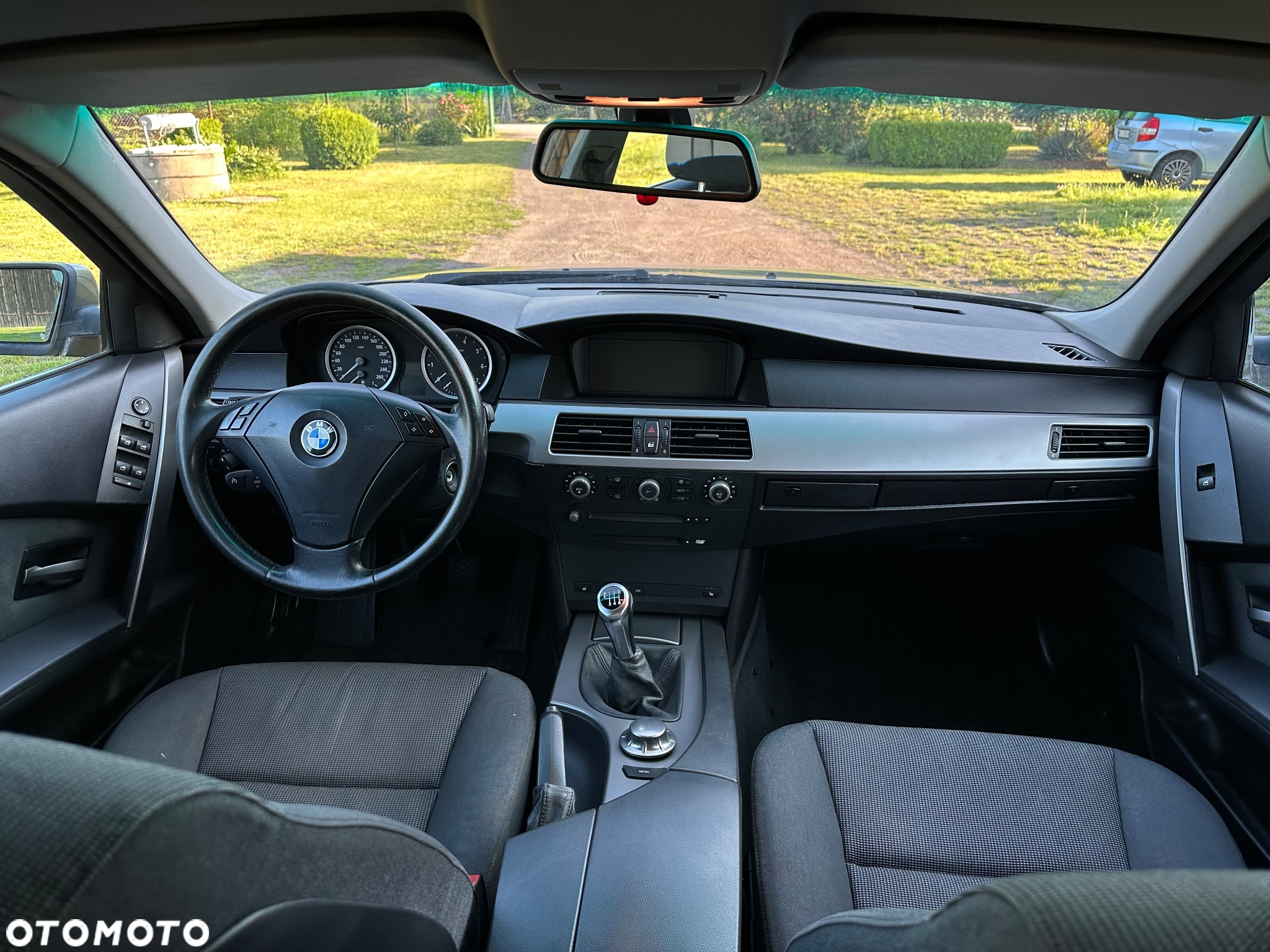 BMW Seria 5 525i - 13