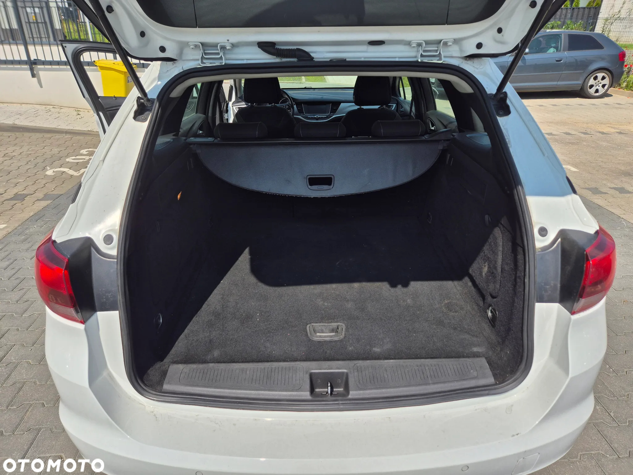 Opel Astra V 1.4 T Enjoy - 13