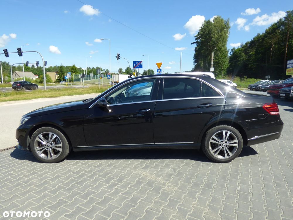 Mercedes-Benz Klasa E 220 BlueTEC 4-Matic Avantgarde - 4