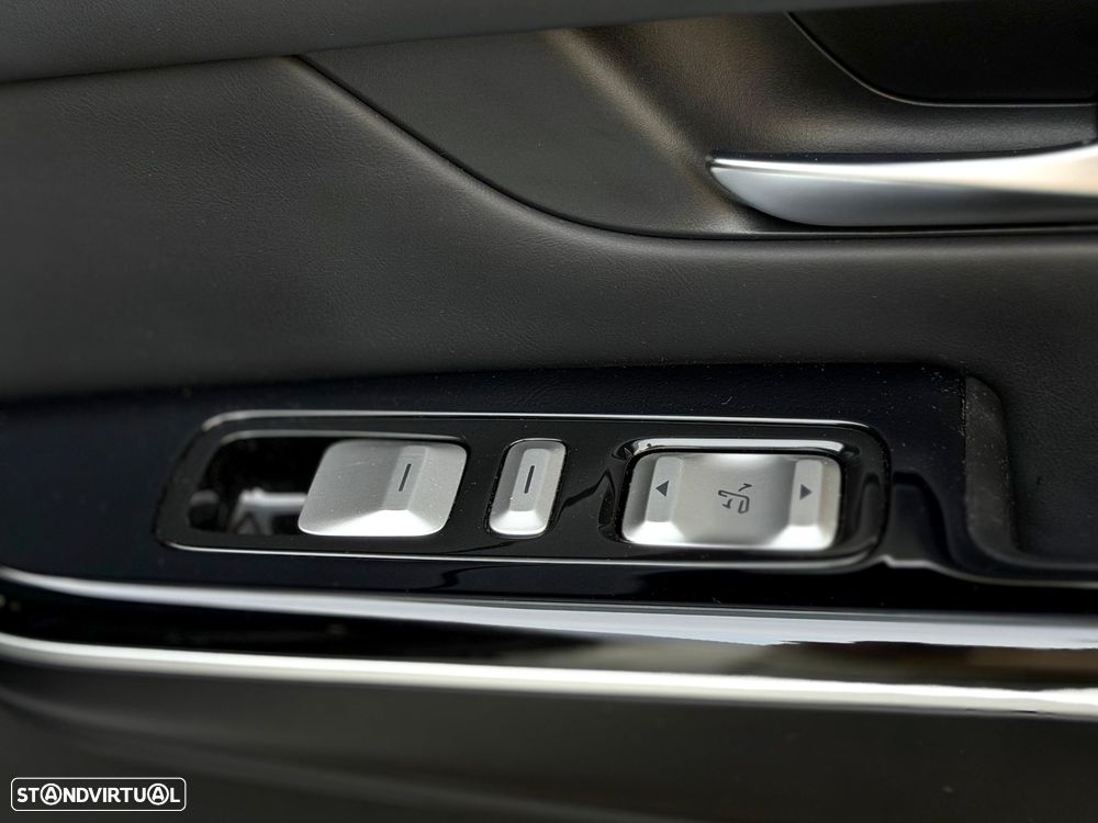 Xpeng G9 98 kWh Long Range - 9