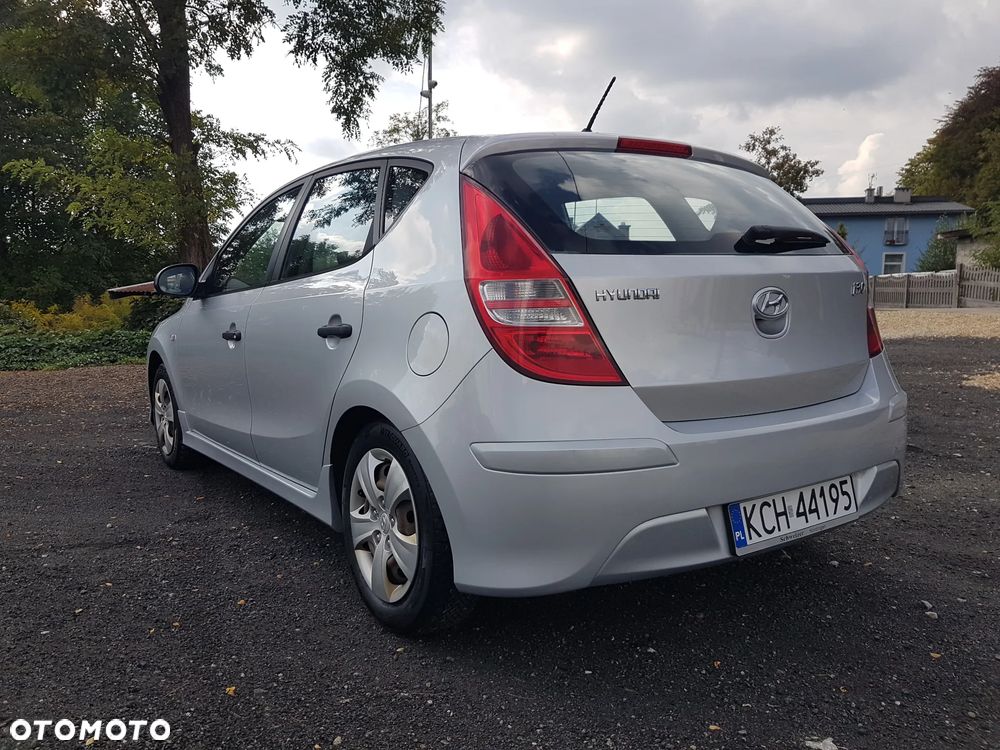 Hyundai i30 1.4 FIFA WM Edition - 4