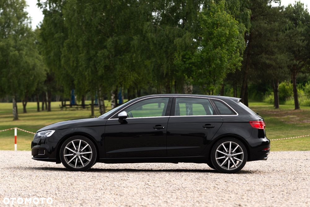 Audi A3 1.4 TFSI CoD S tronic - 2