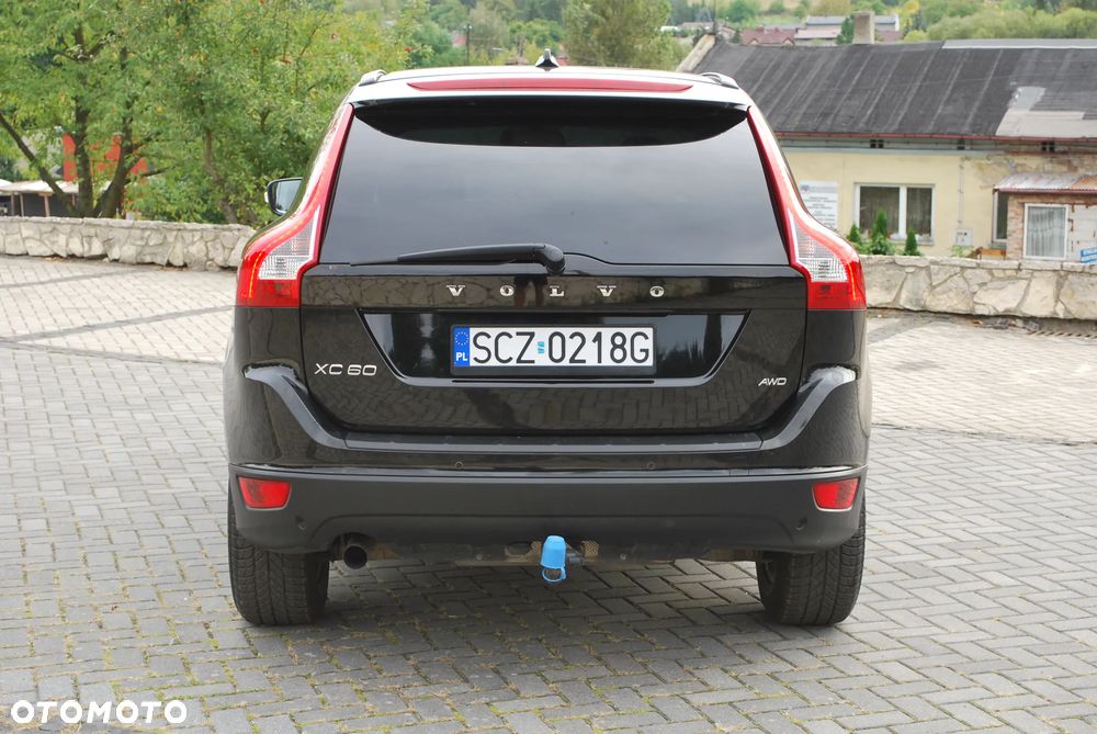 Volvo XC 60 2.4D AWD Summum - 6