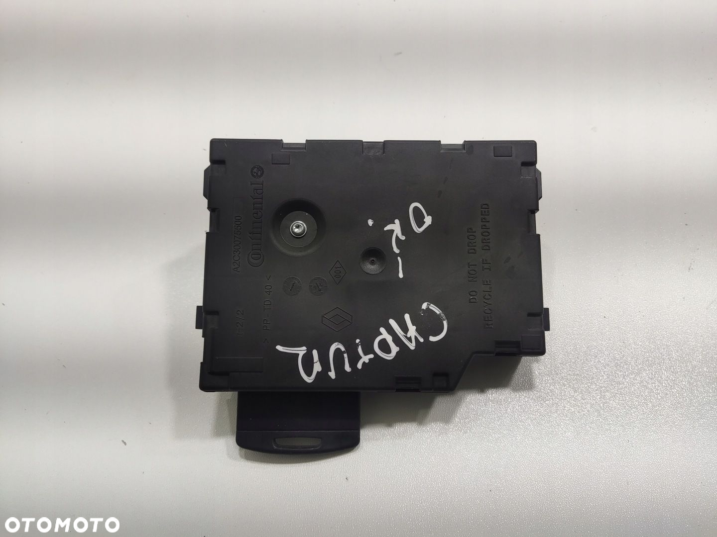 CZYTNIK KART KARTA PILOT RENAULT CAPTUR I 2013-2016 285905719R - 5