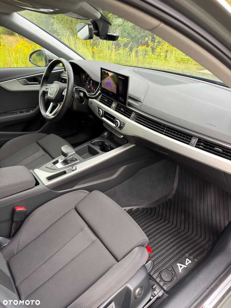 Audi A4 Avant 40 TDI mHEV S Line S tronic - 12