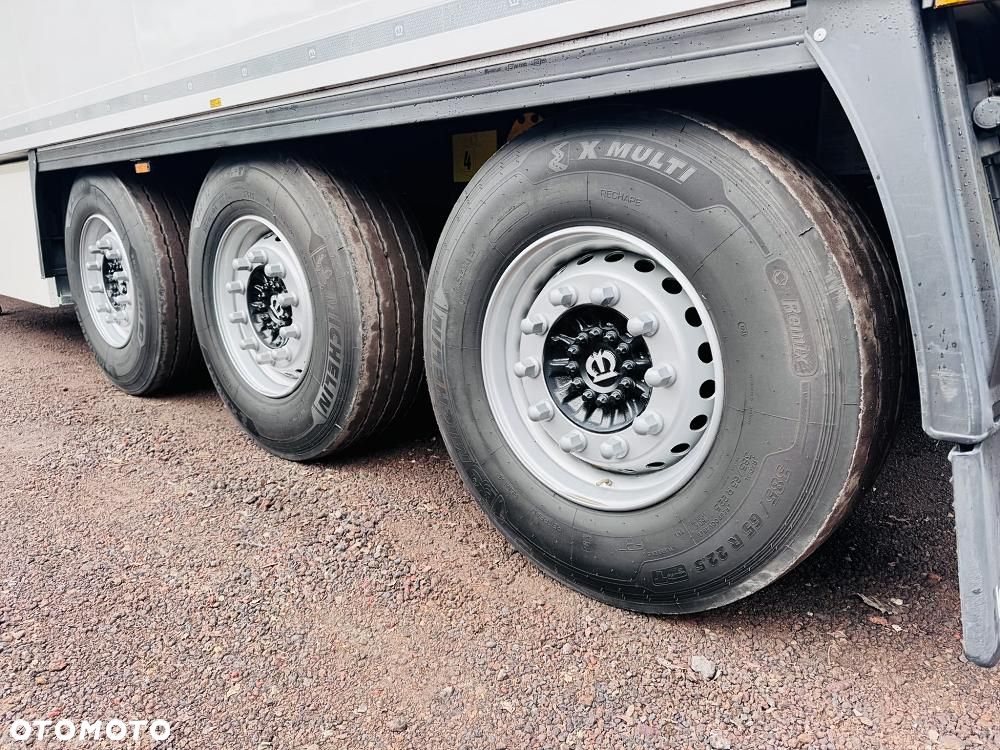 Krone Chłodnia Carrier Vector 1950 - 13