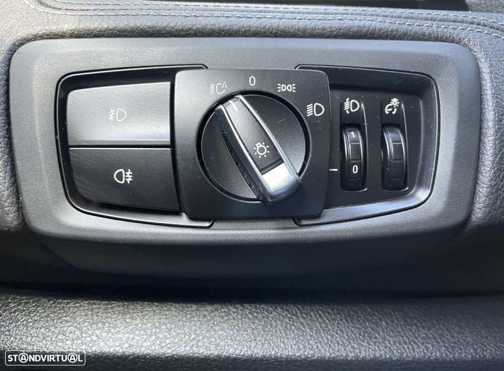 BMW 216 Active Tourer d Line Sport - 54