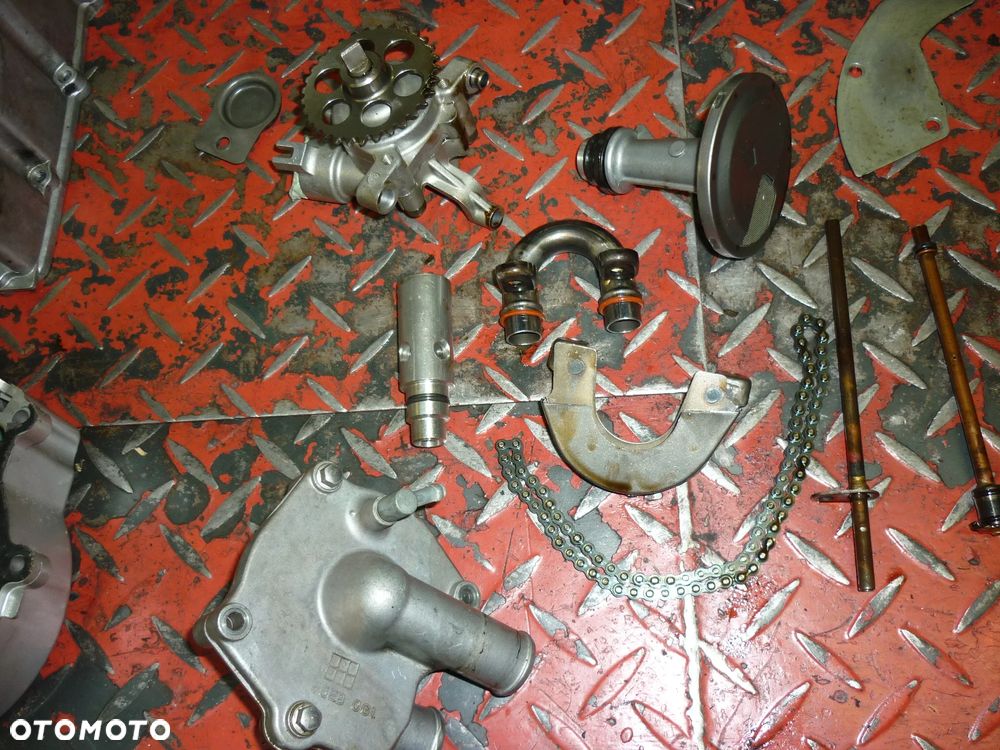 Silnik na części Yamaha YZF R6 rok 2000 - 8