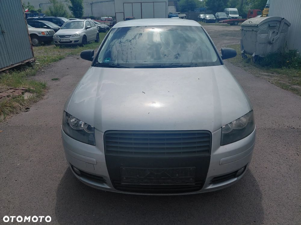 Audi A3 3-drzwiowe 2.0 TDI DPF Ambiente - 1