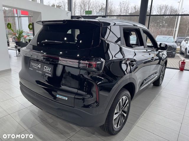 Chery Tiggo 4 1.5 T-GDI HEV Prestige DHT - 4