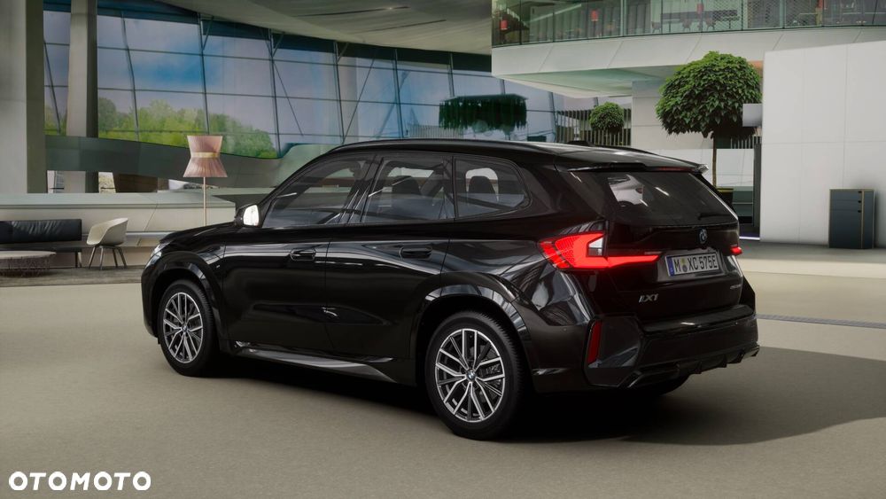 BMW iX1 eDrive20 66.5kWh M Sport Edition - 6