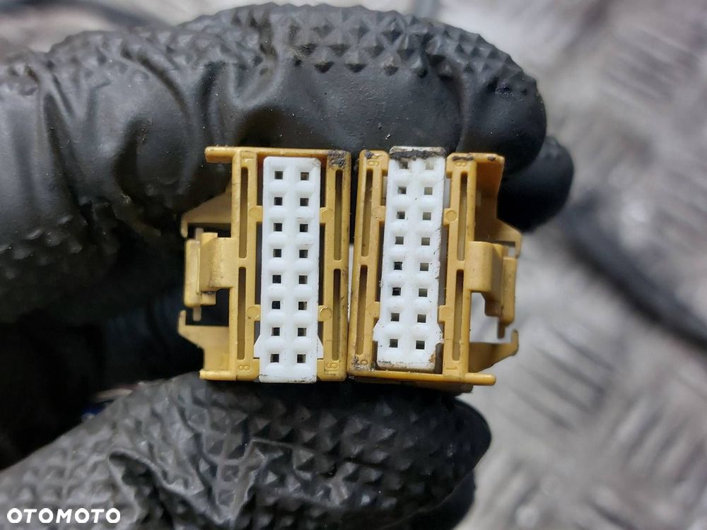 LUSTERKO LEWE + PRAWE ELEKTRYCZNE AUDI A4 B6 LY7W 5 PIN 10 PIN EU - 13