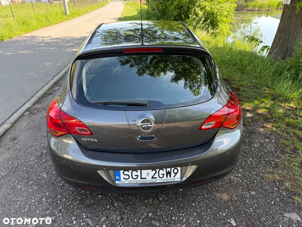 Opel Astra 1.6 Cosmo - 16