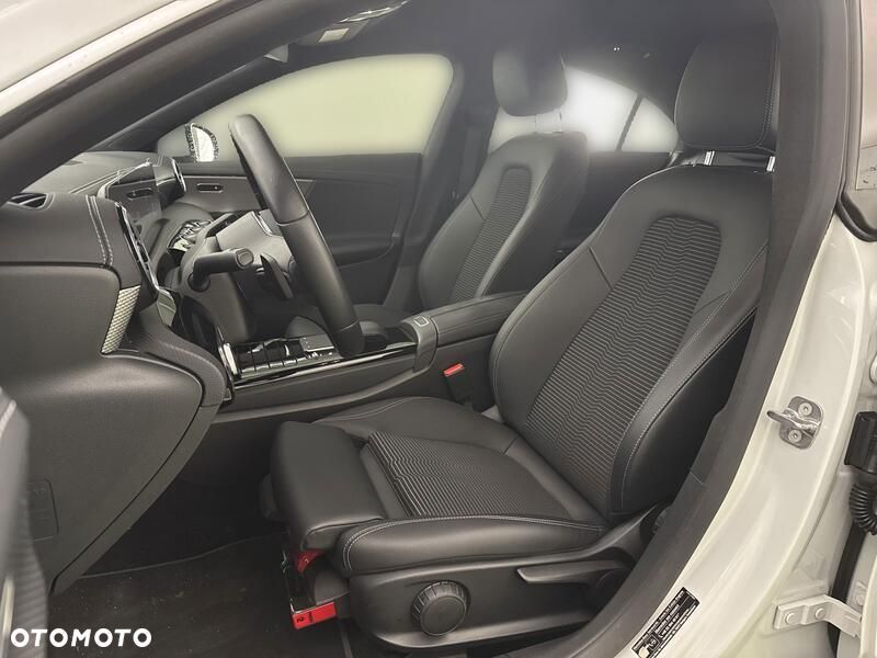 Mercedes-Benz CLA 2022