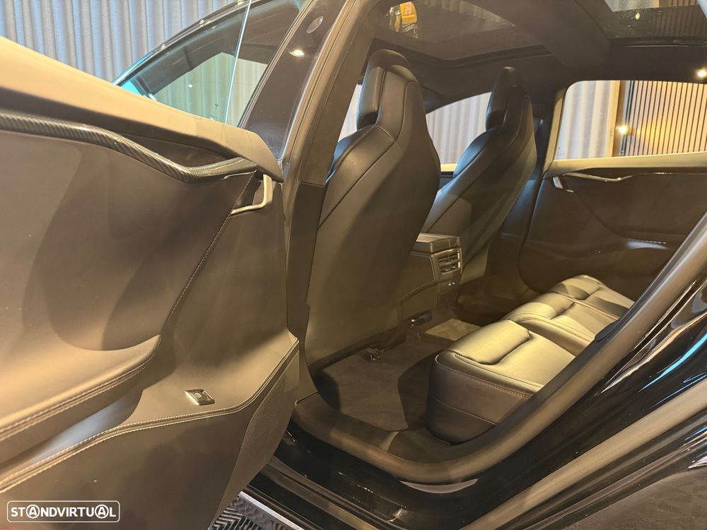 Tesla Model S 75D AWD - 27