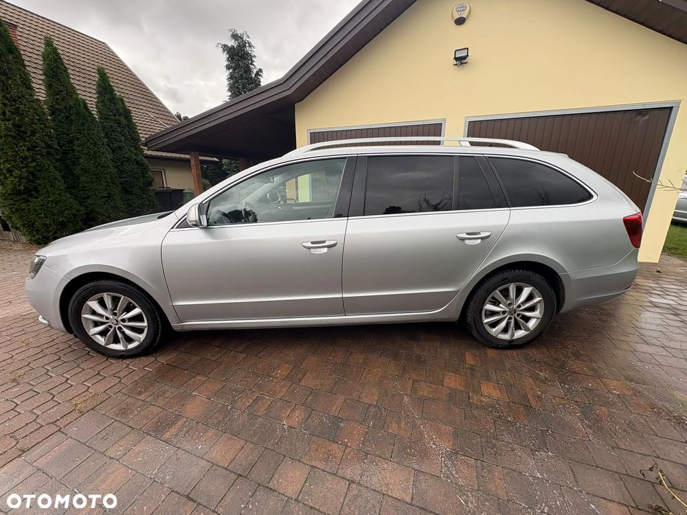 Skoda Superb 2.0 TDI Ambition - 5