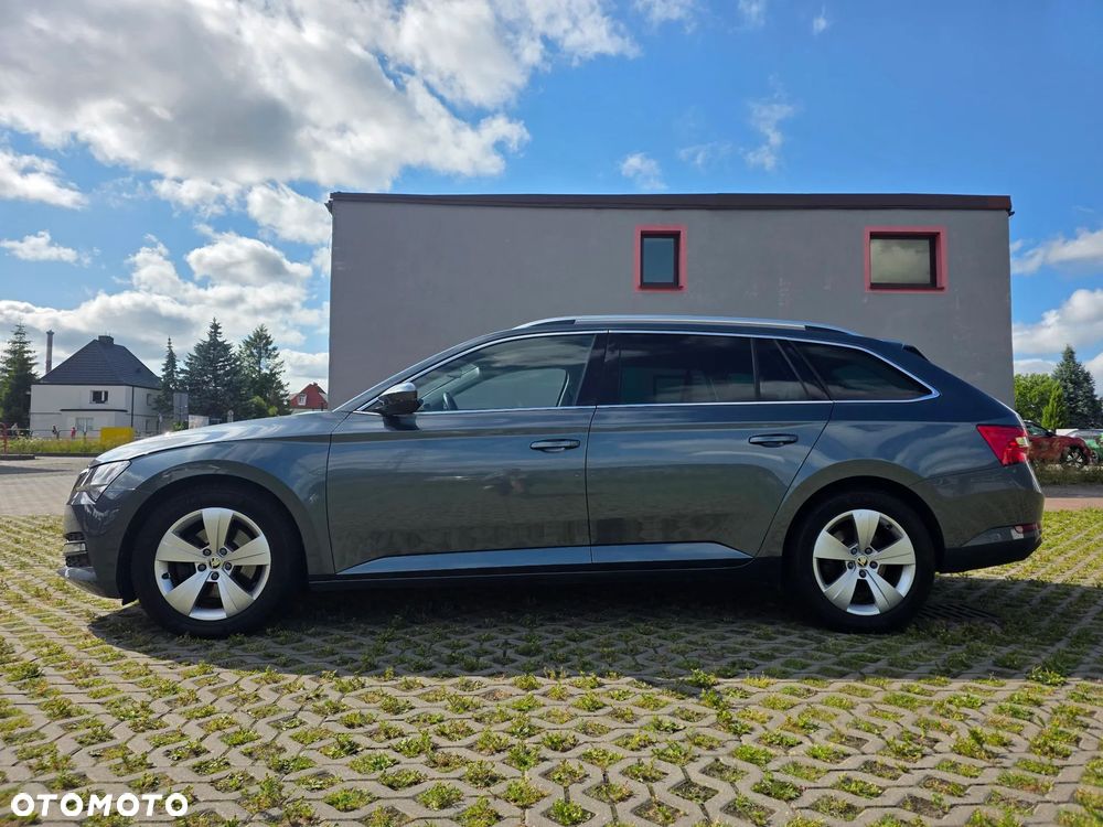 Skoda Superb 2.0 TDI 4x4 DSG Ambition - 4