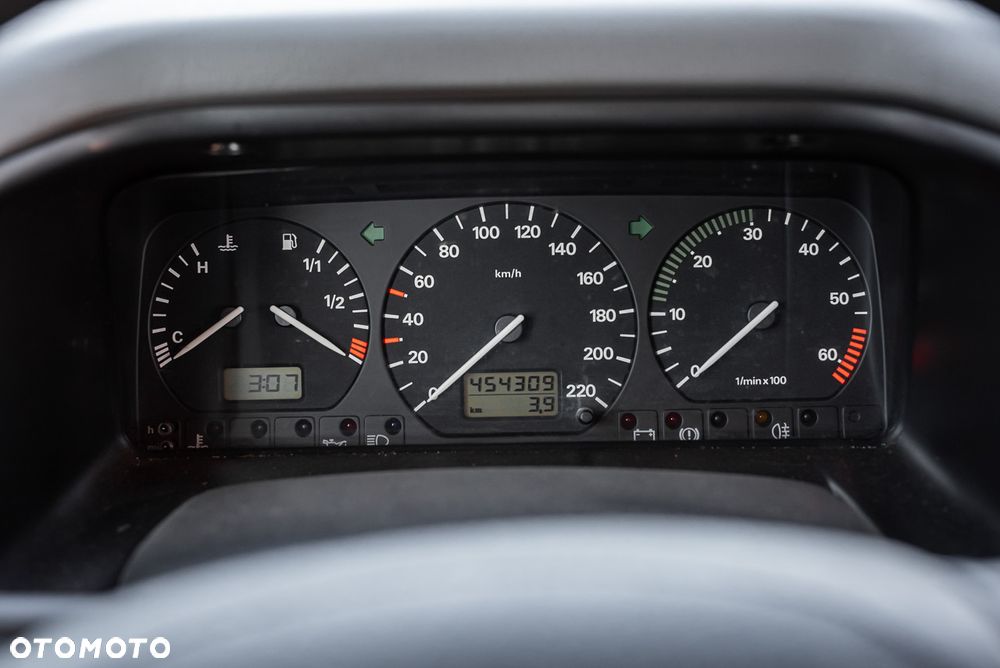 Volkswagen Multivan Standard - 9