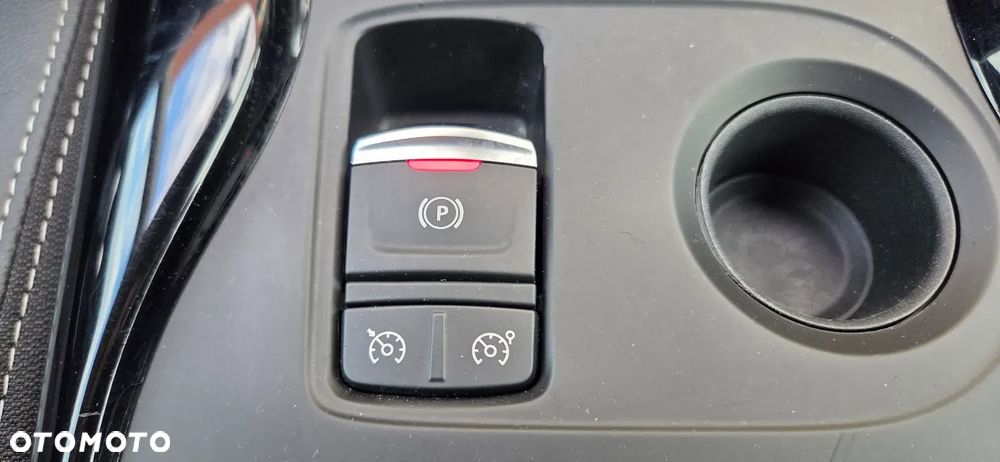 Renault Kadjar TCe 140 GPF LIMITED - 28