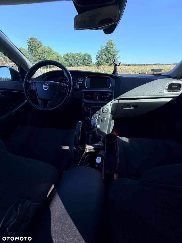 Volvo V40 D2 Base - 9
