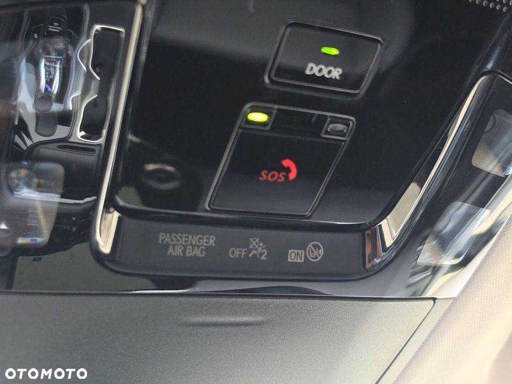 Lexus NX - 28