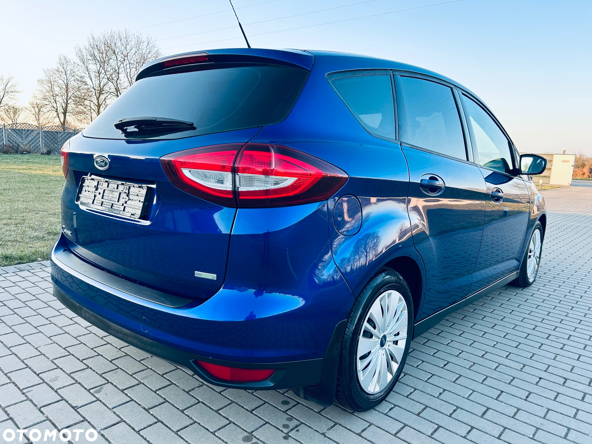 Ford C-MAX - 12