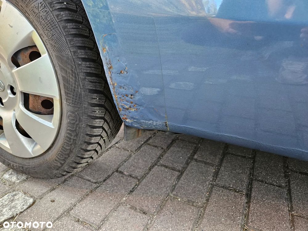 Toyota Yaris 1.0 Luna A/C - 22