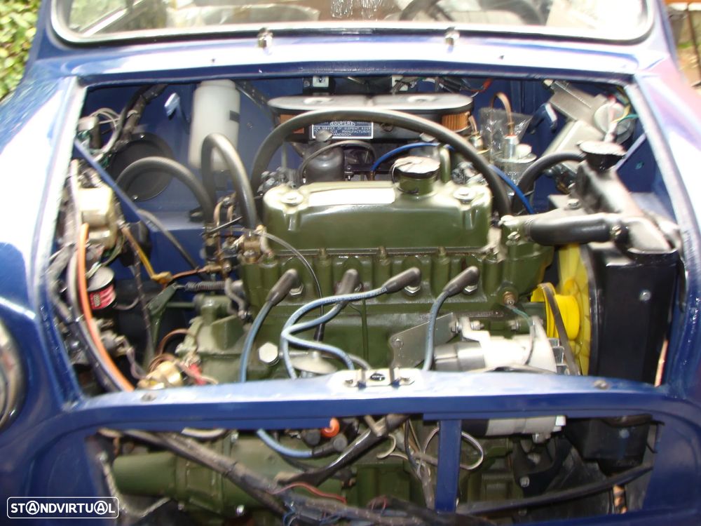Austin Mini - 12