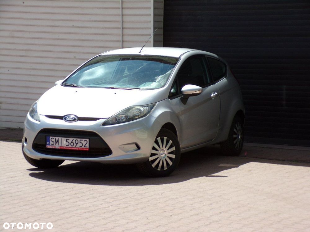 Ford Fiesta - 9