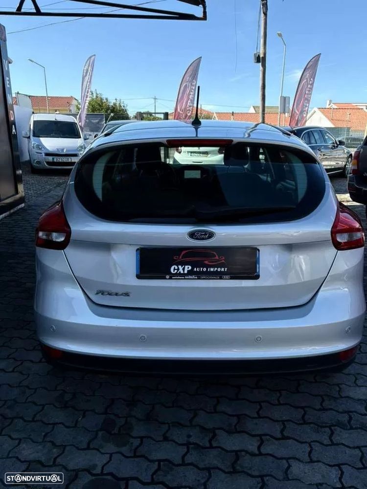 Ford Focus 1.5 EcoBlue S&S Aut. COOL&CONNECT - 17