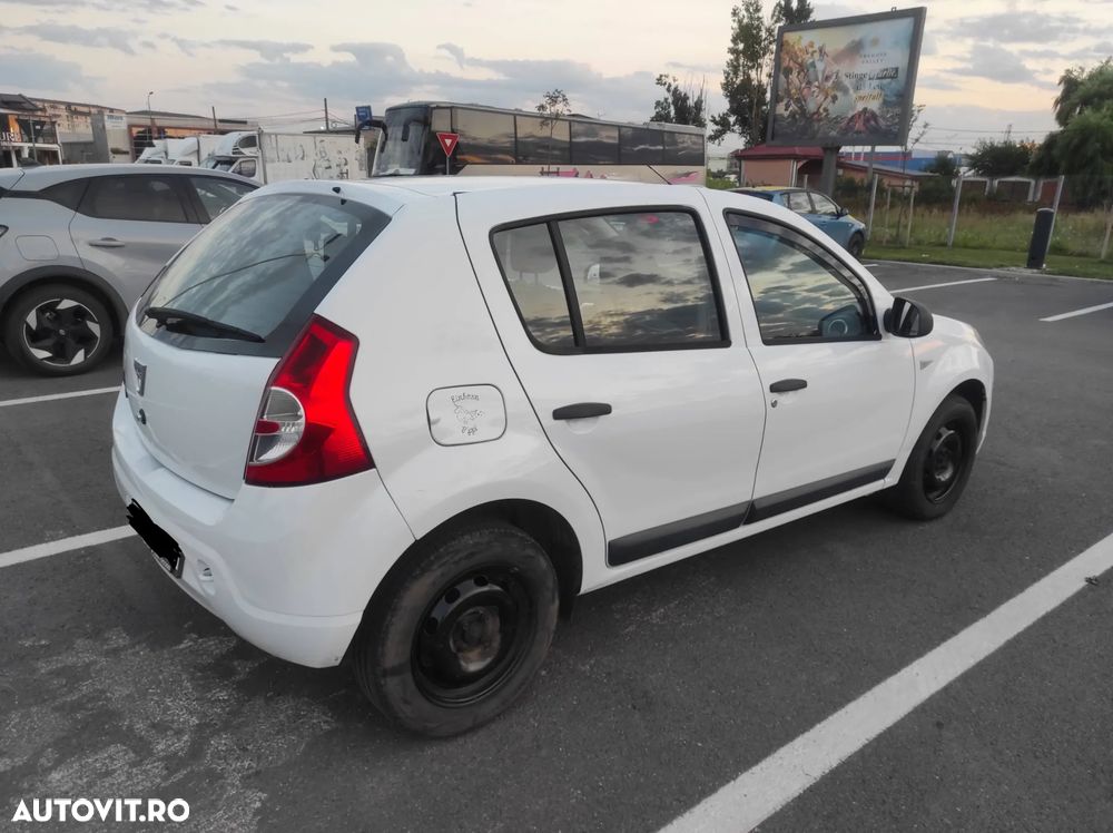 Dacia Sandero 1.2 75CP Acces - 4