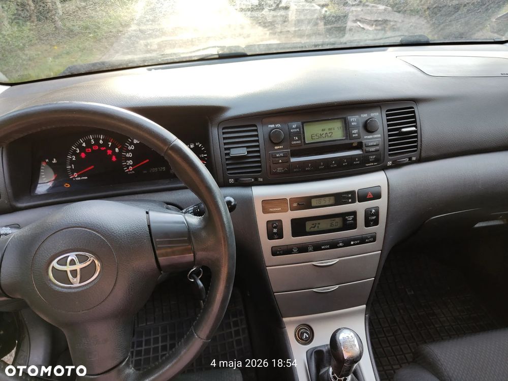 Toyota Corolla 1.4 VVT-i Luna - 4