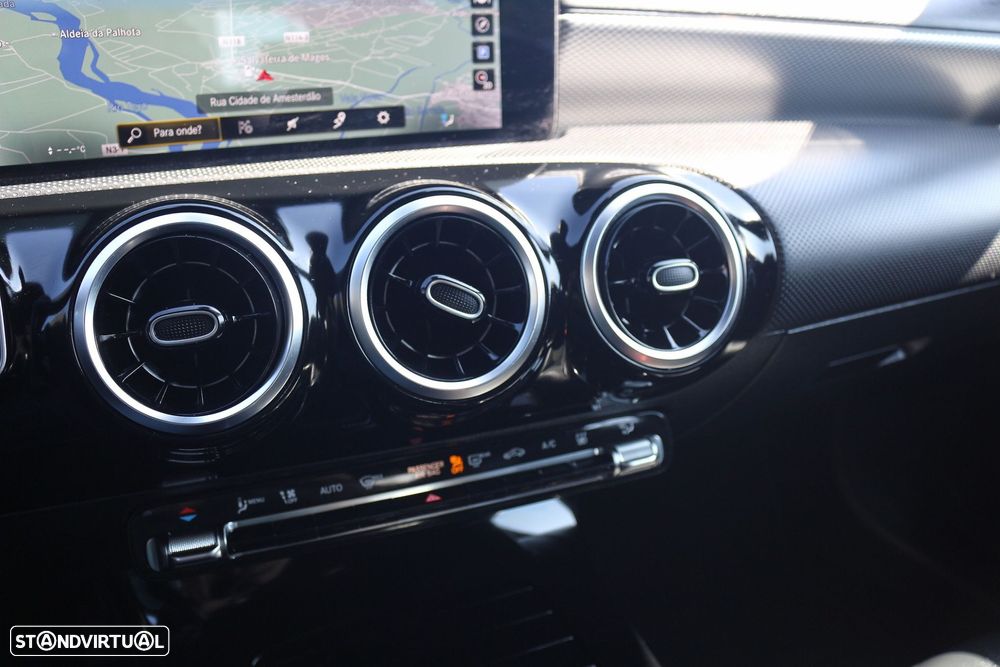 Mercedes-Benz A 250 e Style Plus - 29
