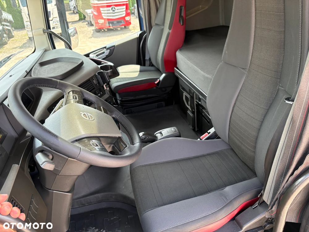 Volvo FH 500 6x2 BDF / 456 tyś km / rama do zabudowy - 20