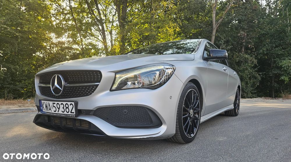 Mercedes-Benz CLA 220 4-Matic AMG Line - 34