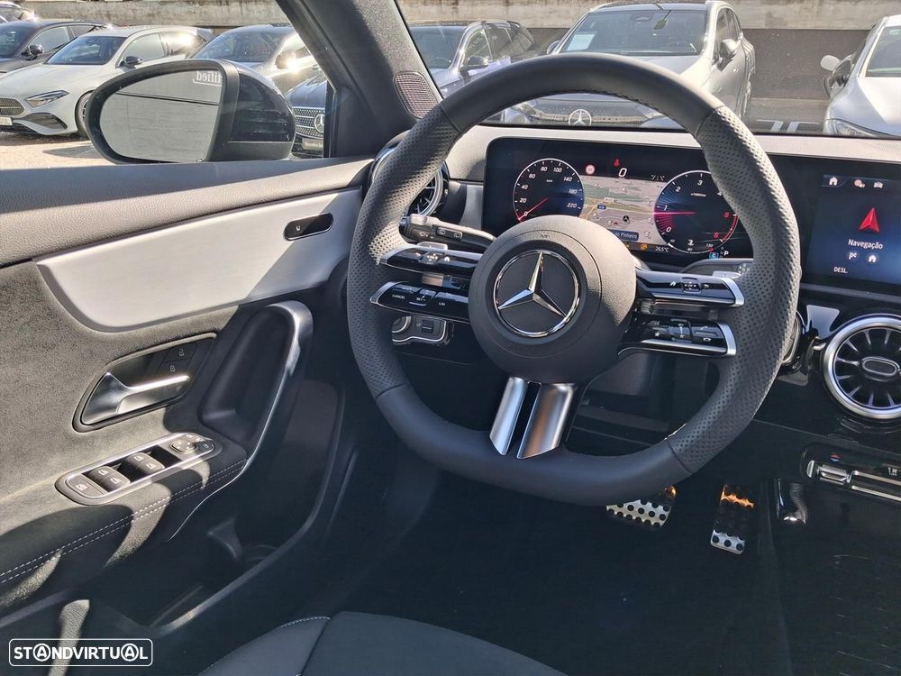 Mercedes-Benz A 180 - 16