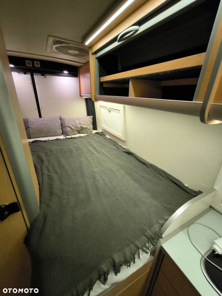 Mercedes-Benz Sprinter - 8