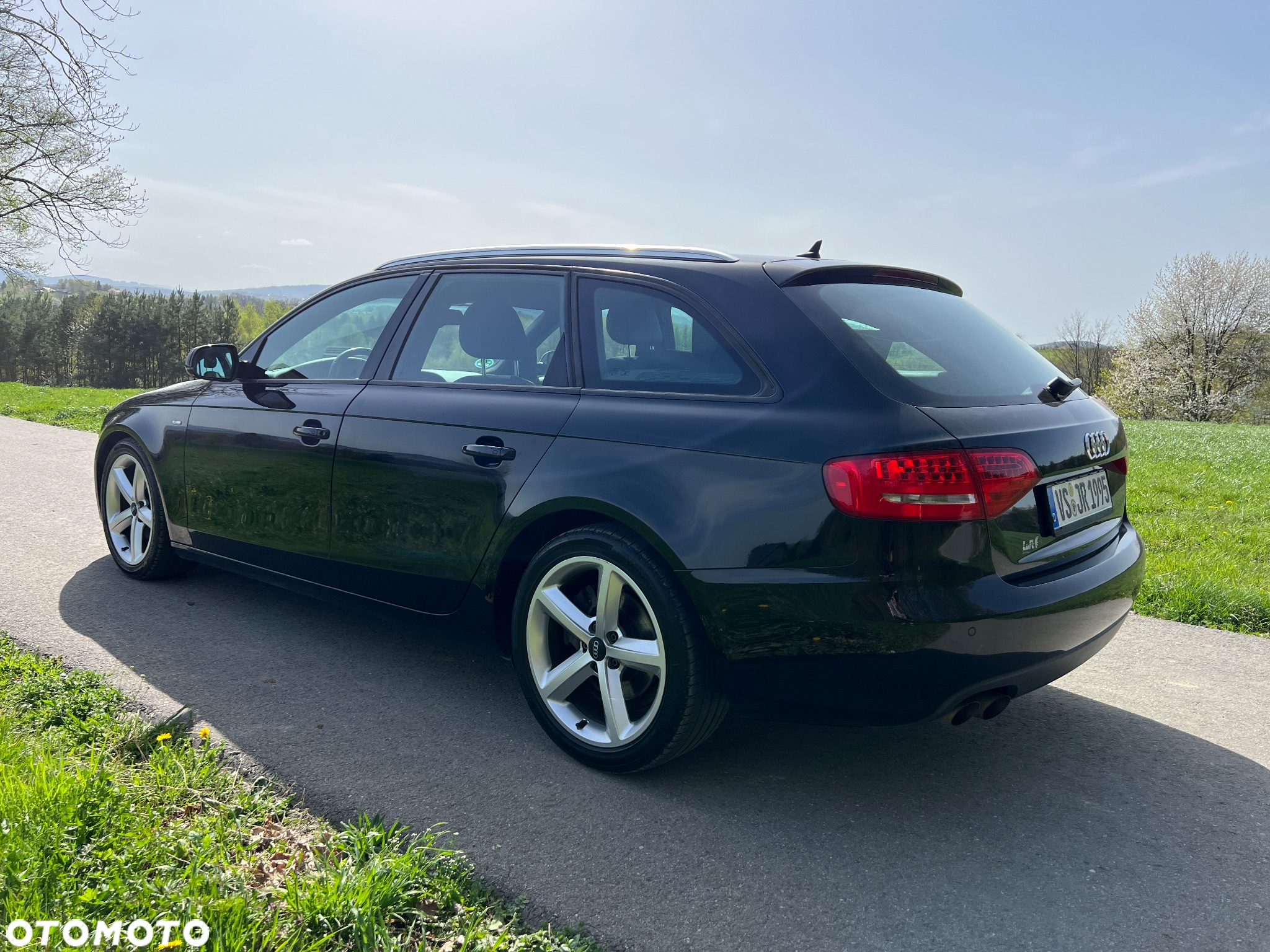 Audi A4 Avant 2.0 TDI DPF S line Sportpaket - 4