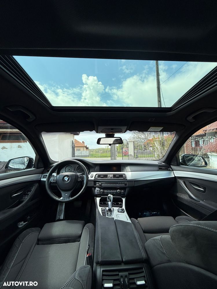 BMW Seria 5 520d xDrive - 11