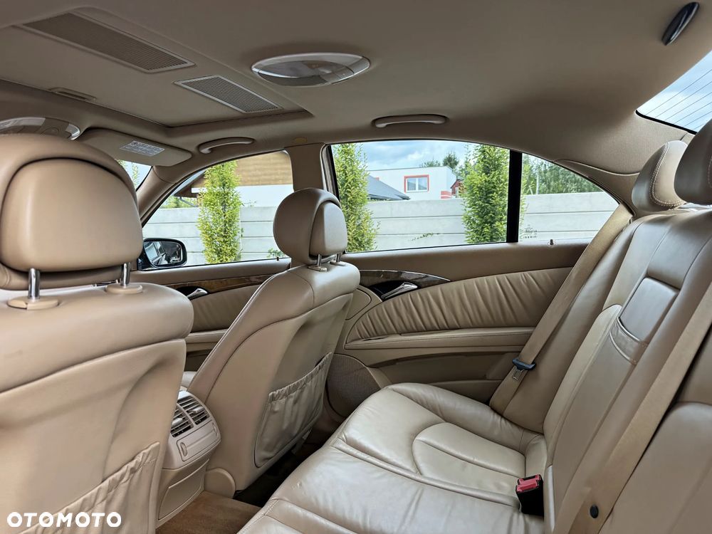 Mercedes-Benz Klasa E 220 CDI Automatik Avantgarde BusinessEDITION - 4