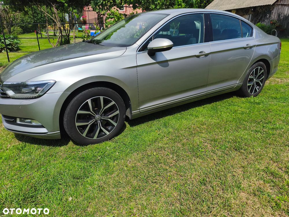 Volkswagen Passat 2.0 TDI BMT Comfortline DSG - 3